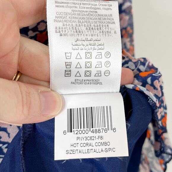 BCBGeneration Women's Mini Skirt Sz S Pleated Floral Print Blue & Orange Skater - Picture 8 of 8